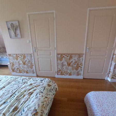 Chambres D'Hotes La Roche Saint-Hilaire-des-Landes Εξωτερικό φωτογραφία
