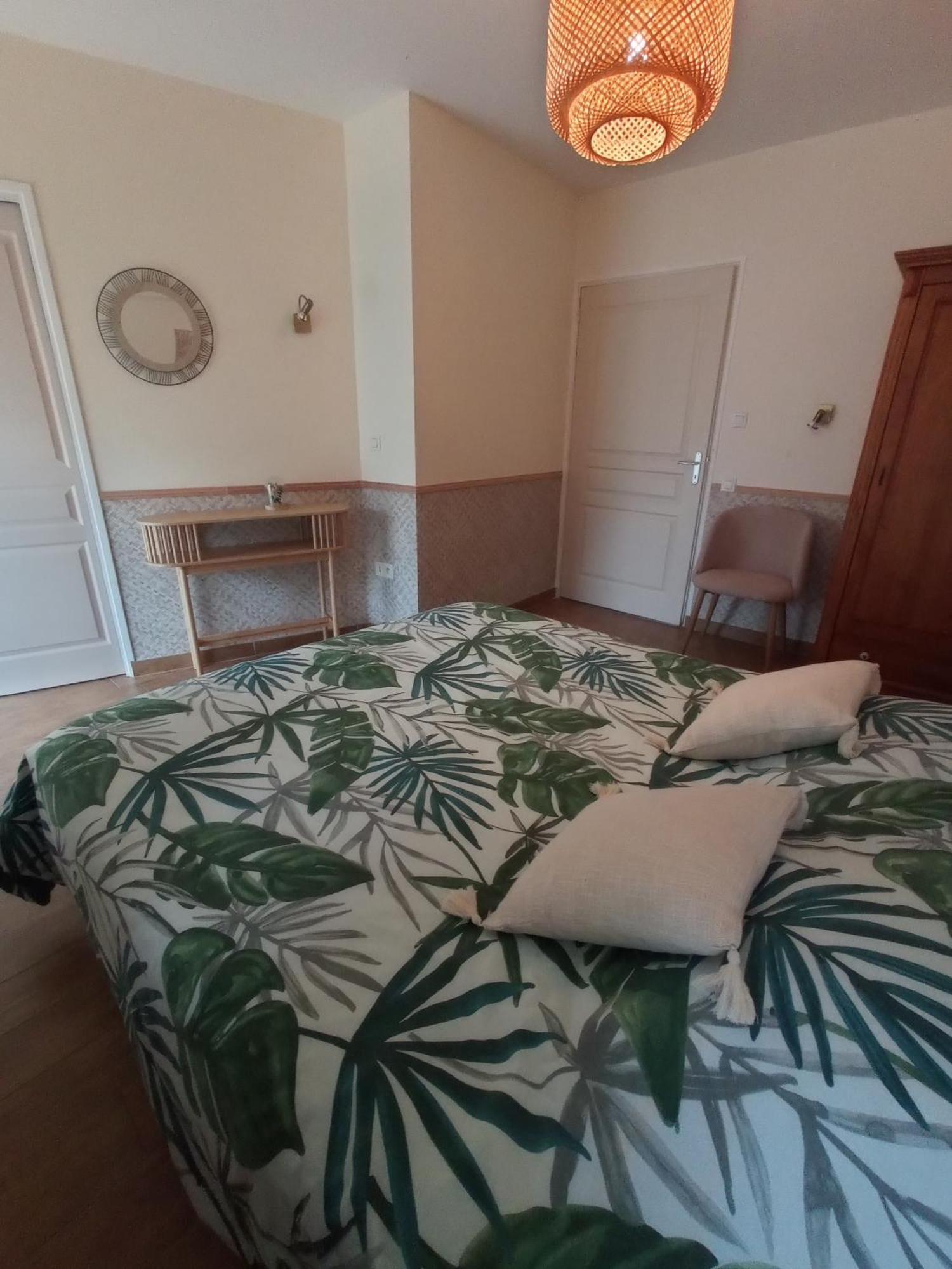 Chambres D'Hotes La Roche Saint-Hilaire-des-Landes Εξωτερικό φωτογραφία